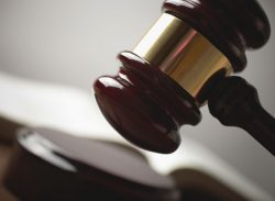 Proper Management of Trucking Communication Devices Can Protect Fleets in Litigation